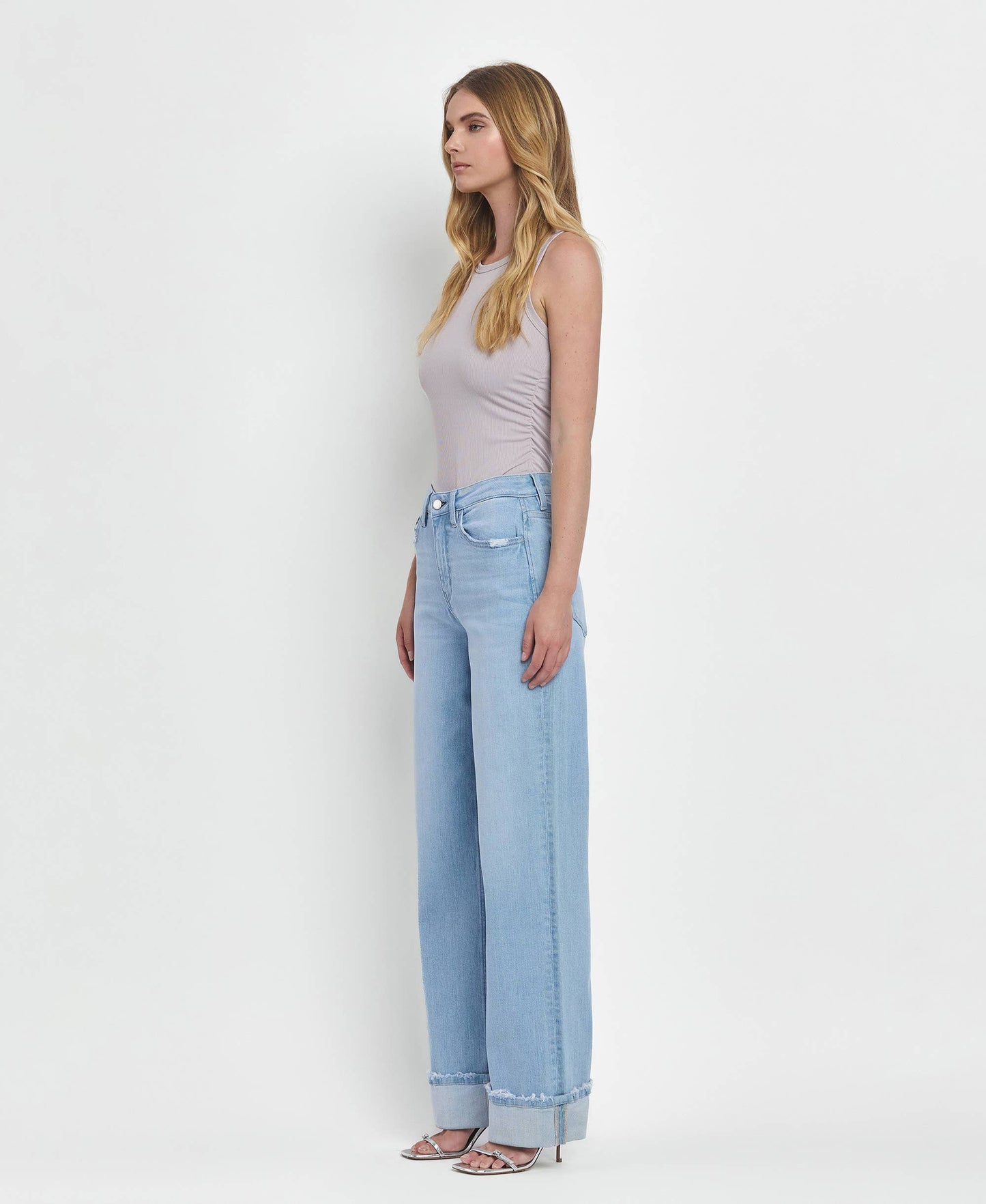 HIGH RISE CUFFED BAGGY WIDE JEANS