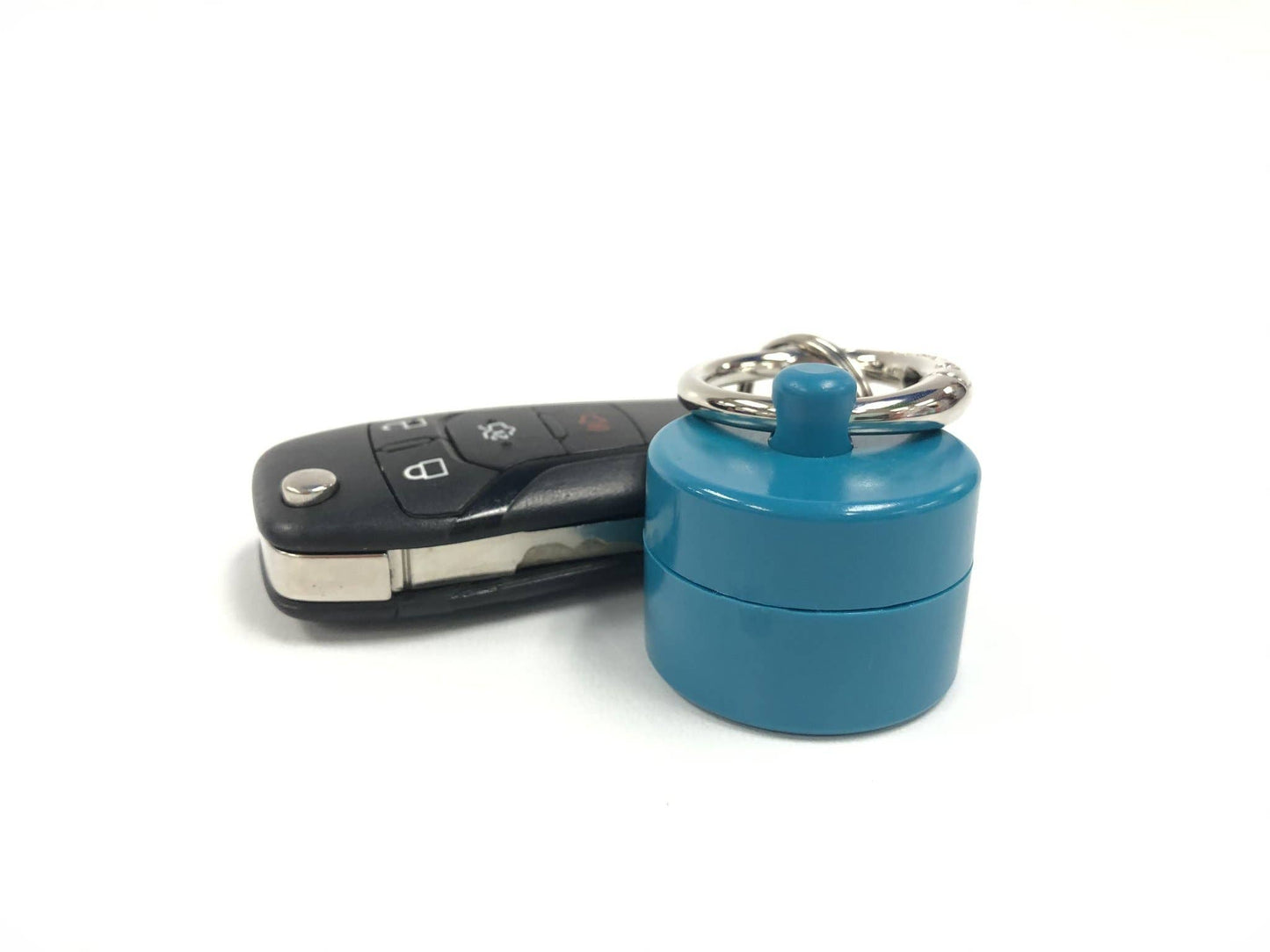 Turquoise Lion Latch Jewelry/Pill Tote
