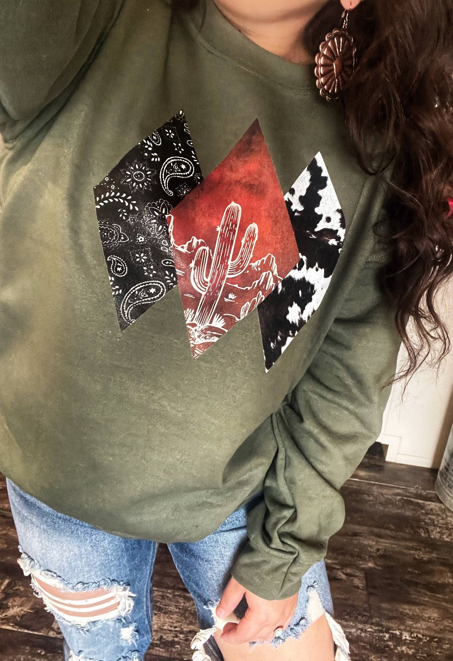 DIAMOND CACTUS SWEATSHIRT