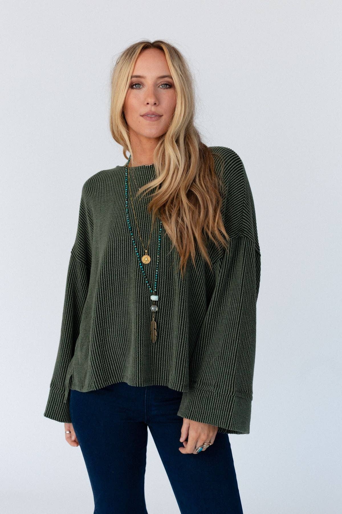 Love It Textured Top/ Olive