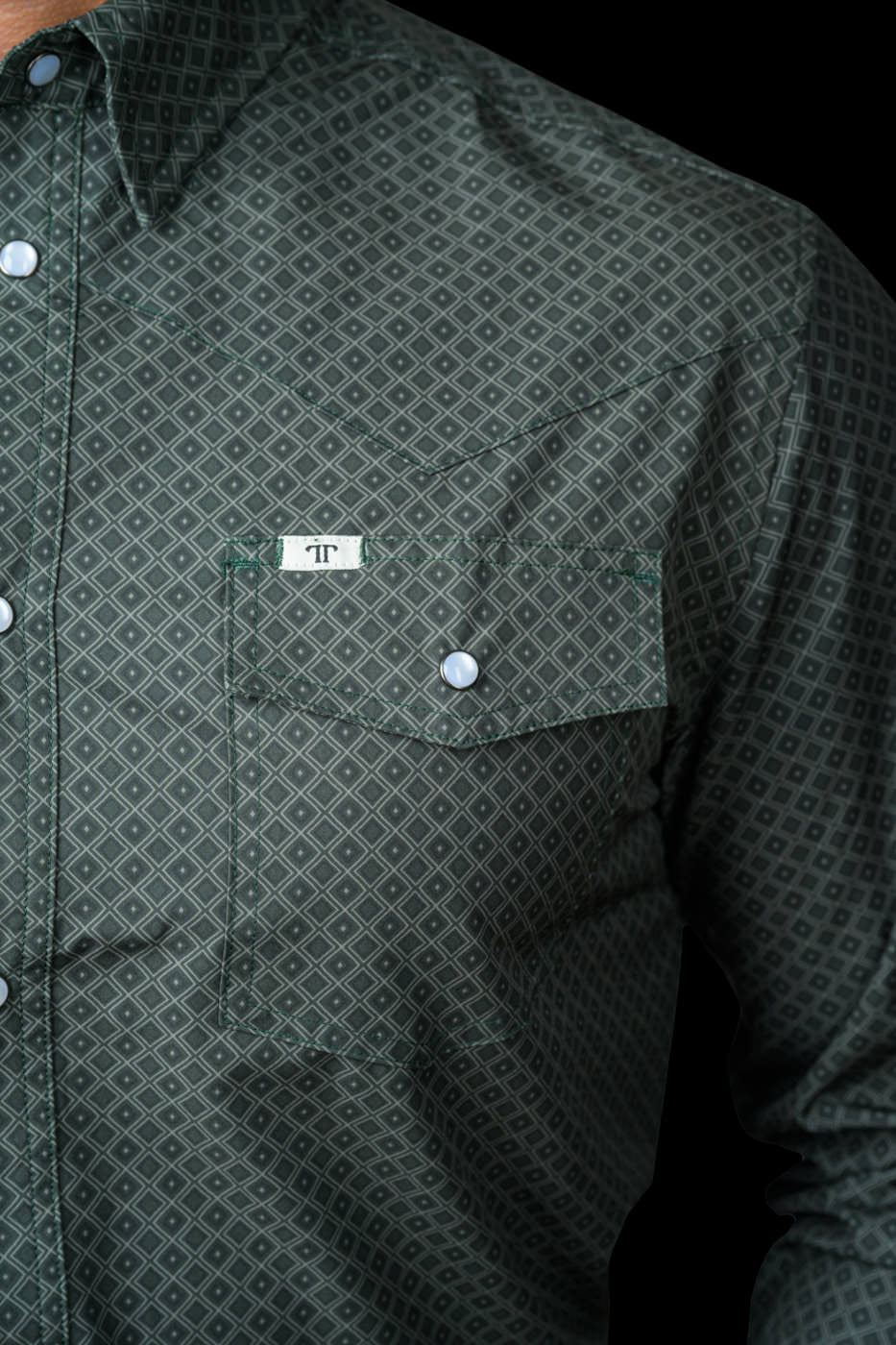 FERRELL GEO PRINTED LONG SLEEVE