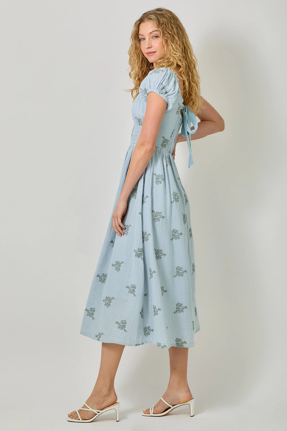 Gauze Dress with Embroidery