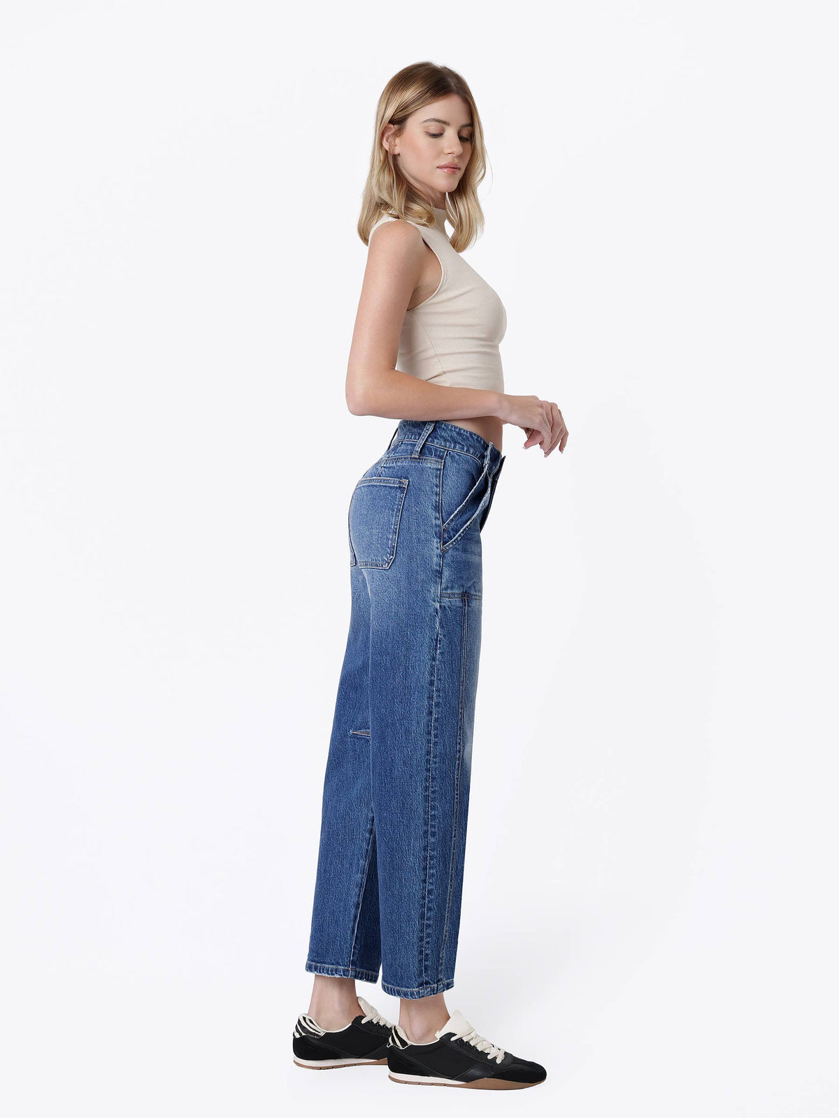 HIGH RISE DOUBLE POCKETS BARREL Jeans