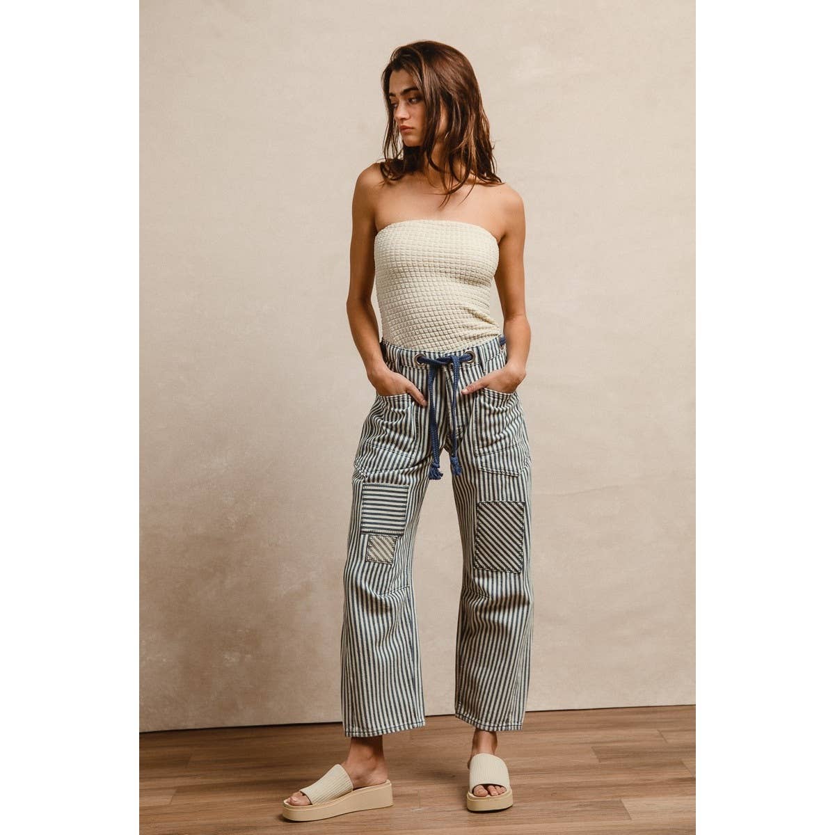 STRIPED TWILL BARREL PANTS/Navy