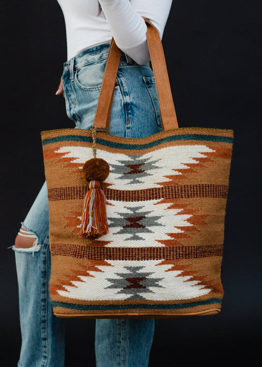 Brwn,red,Aztec Tote