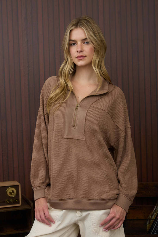 HALF ZIP COLLARED WAFFLE KNIT/MOCHA