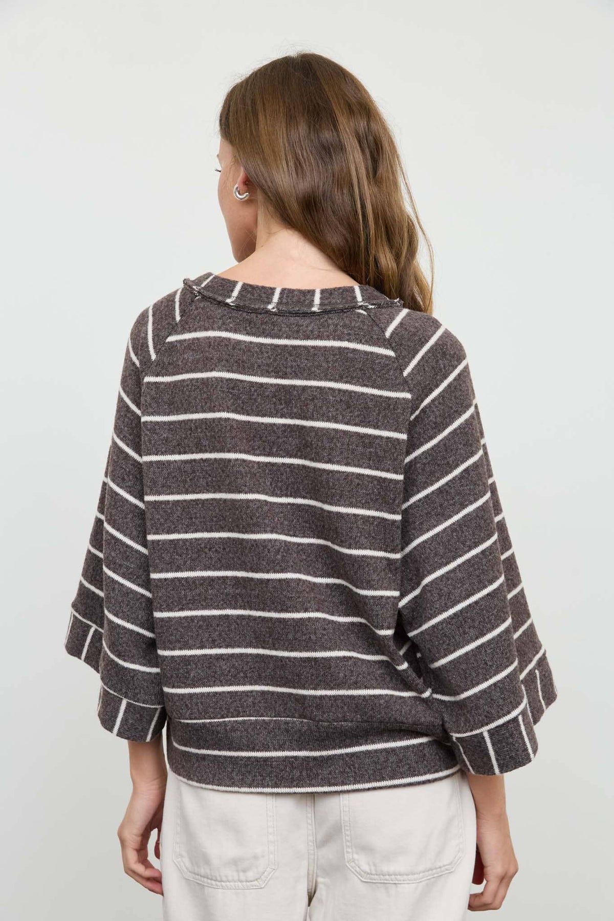 STRIPE HENLEY WIDE SLEEVE/Drk Brown