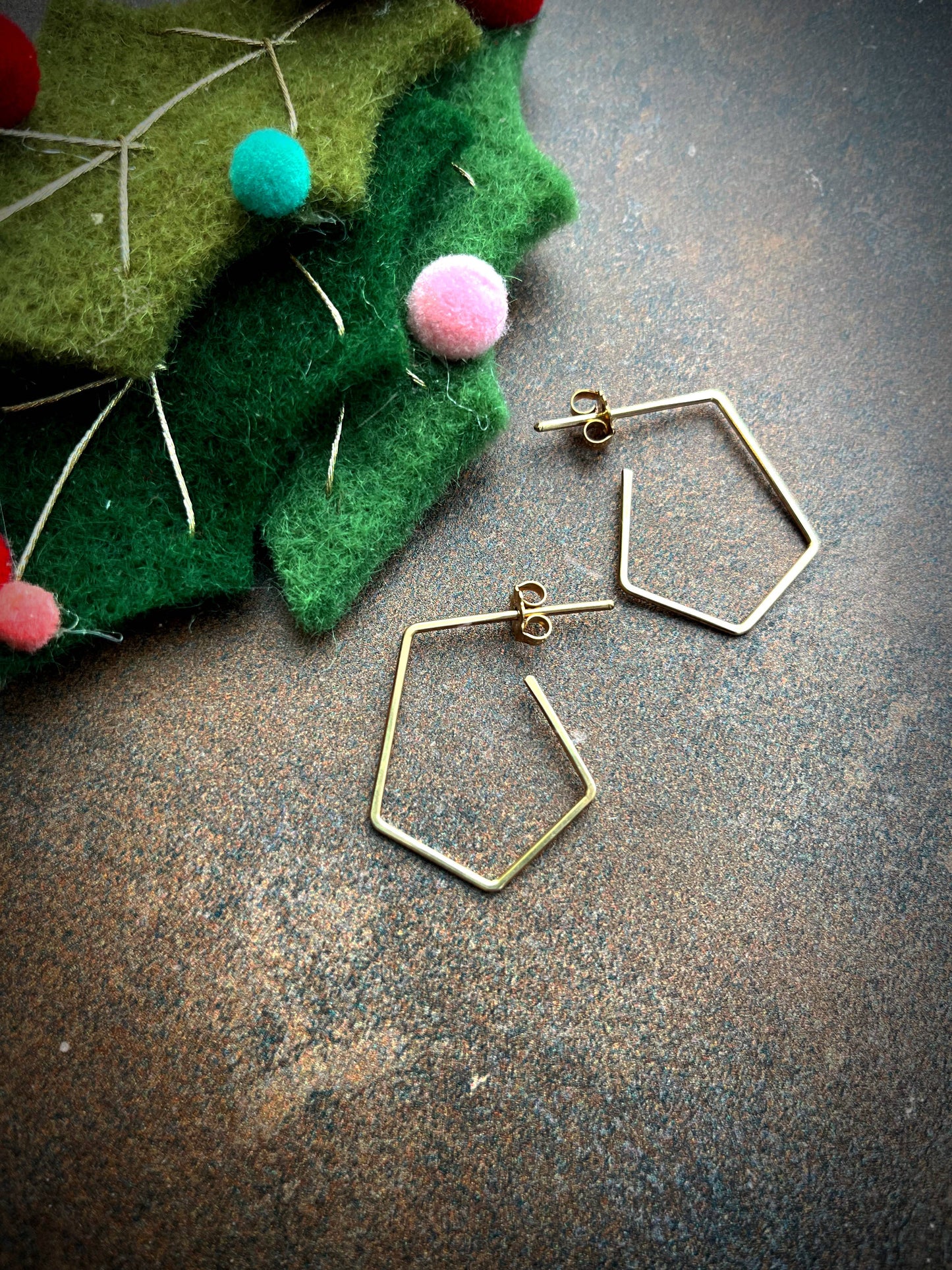Prism Post Hoop Earring/Gold