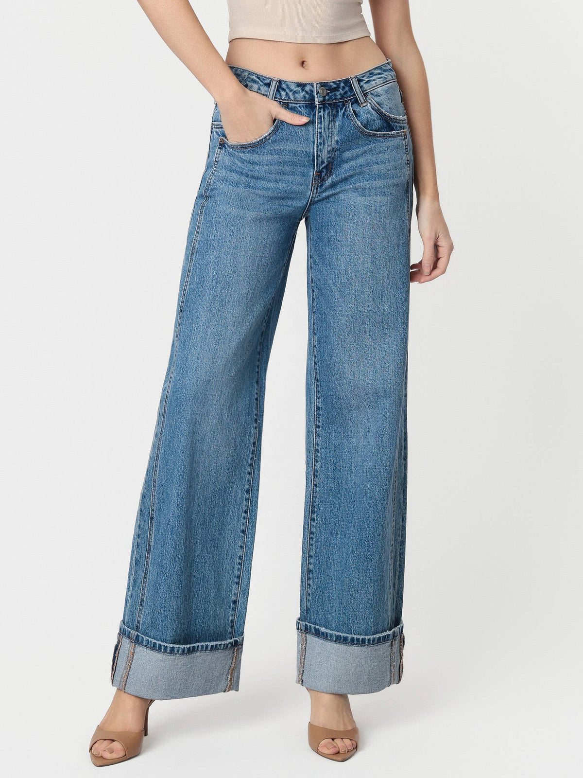 PANEL DETAIL HIGH RISE CUFFED JEANS