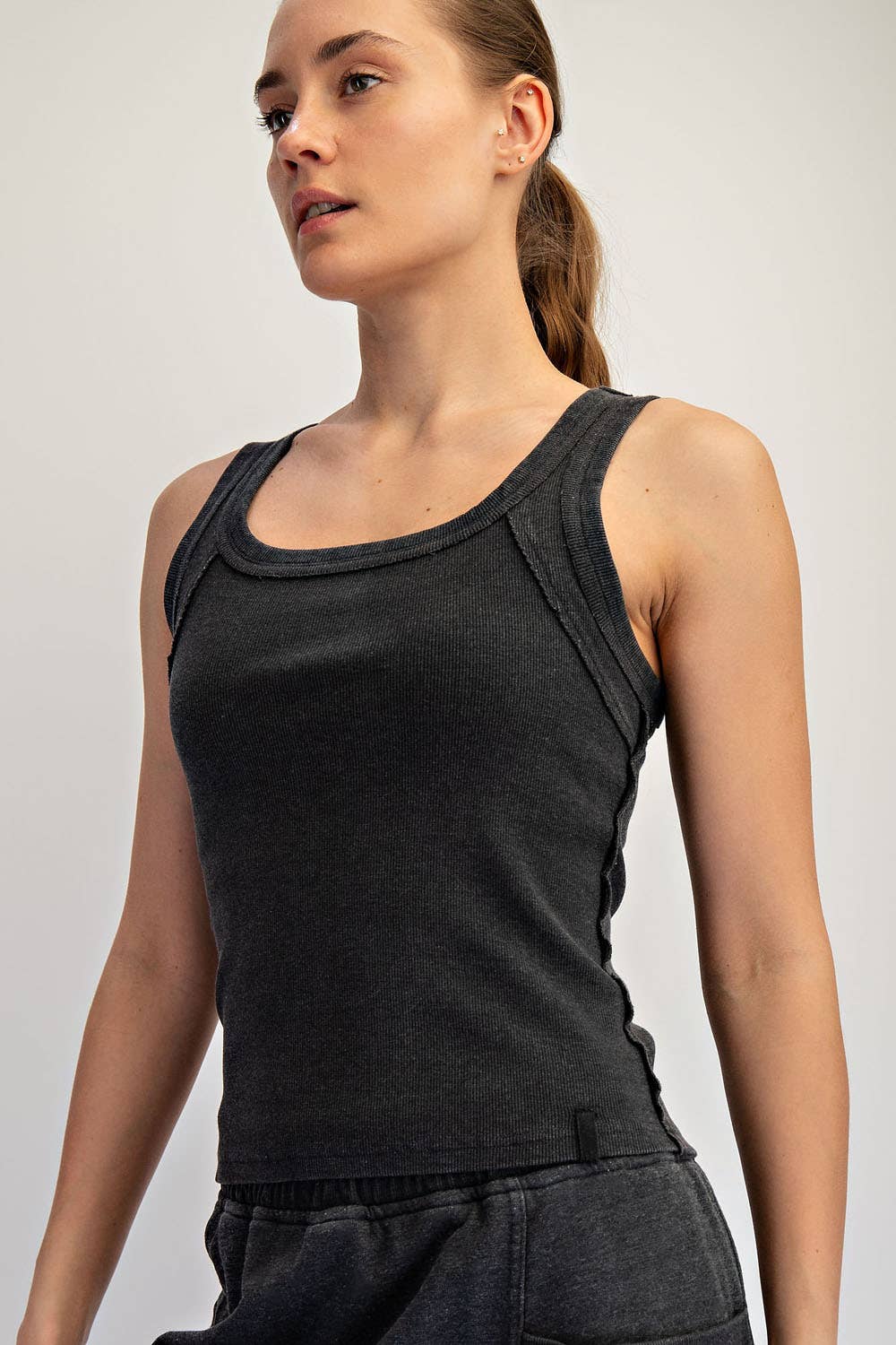 MINERAL RIB TANK/black