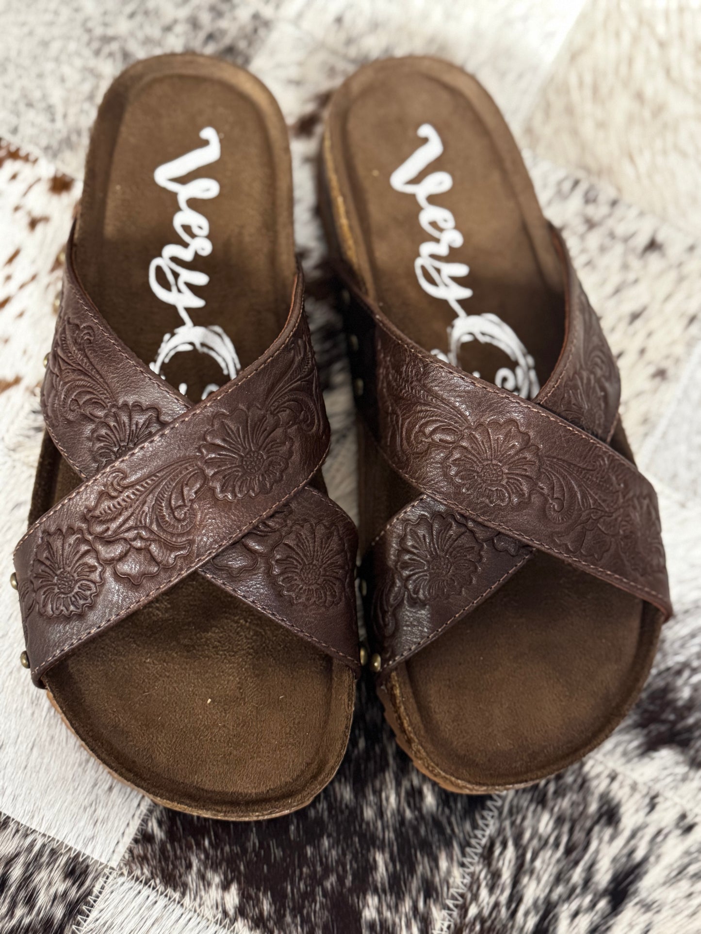 Cross Strap Sandal: Brown