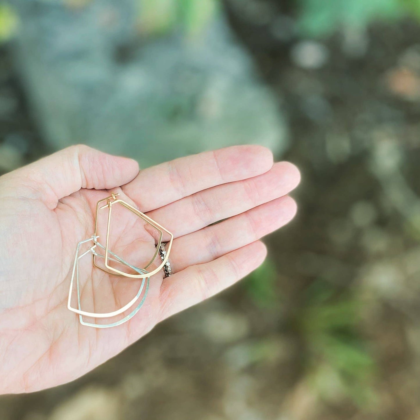 Fan Hoop Earrings/Gold