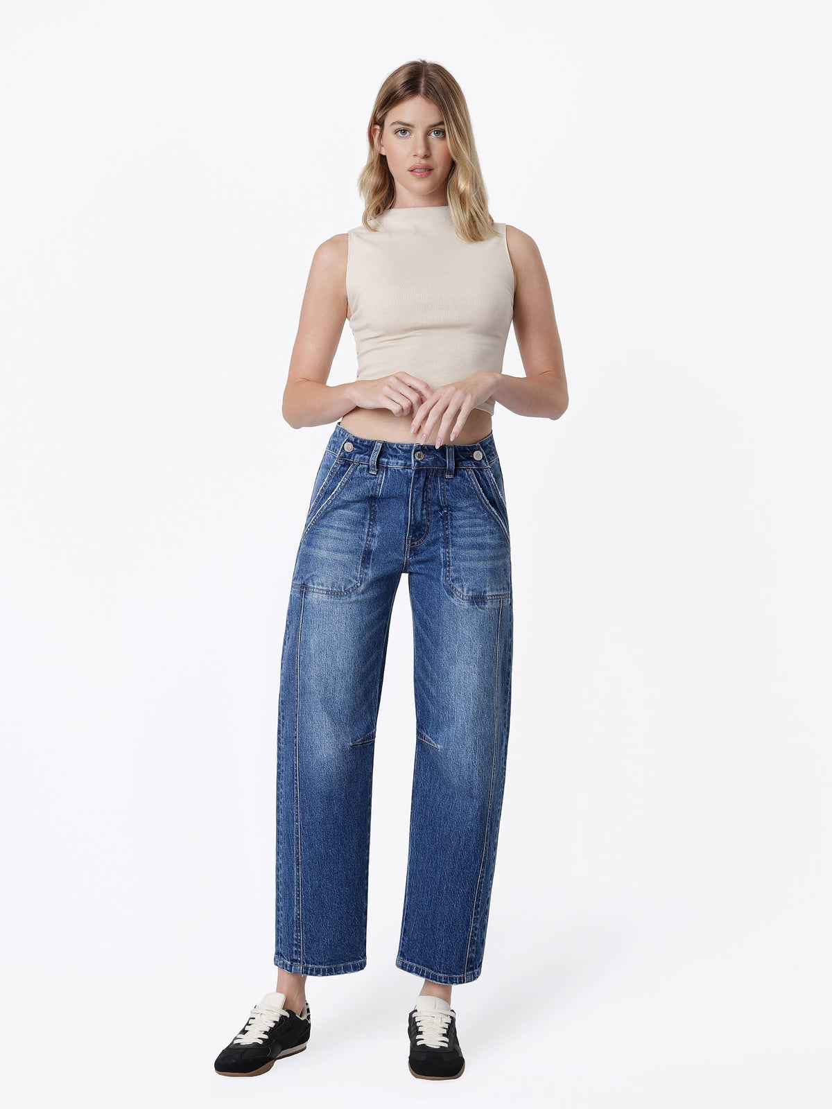 HIGH RISE DOUBLE POCKETS BARREL Jeans
