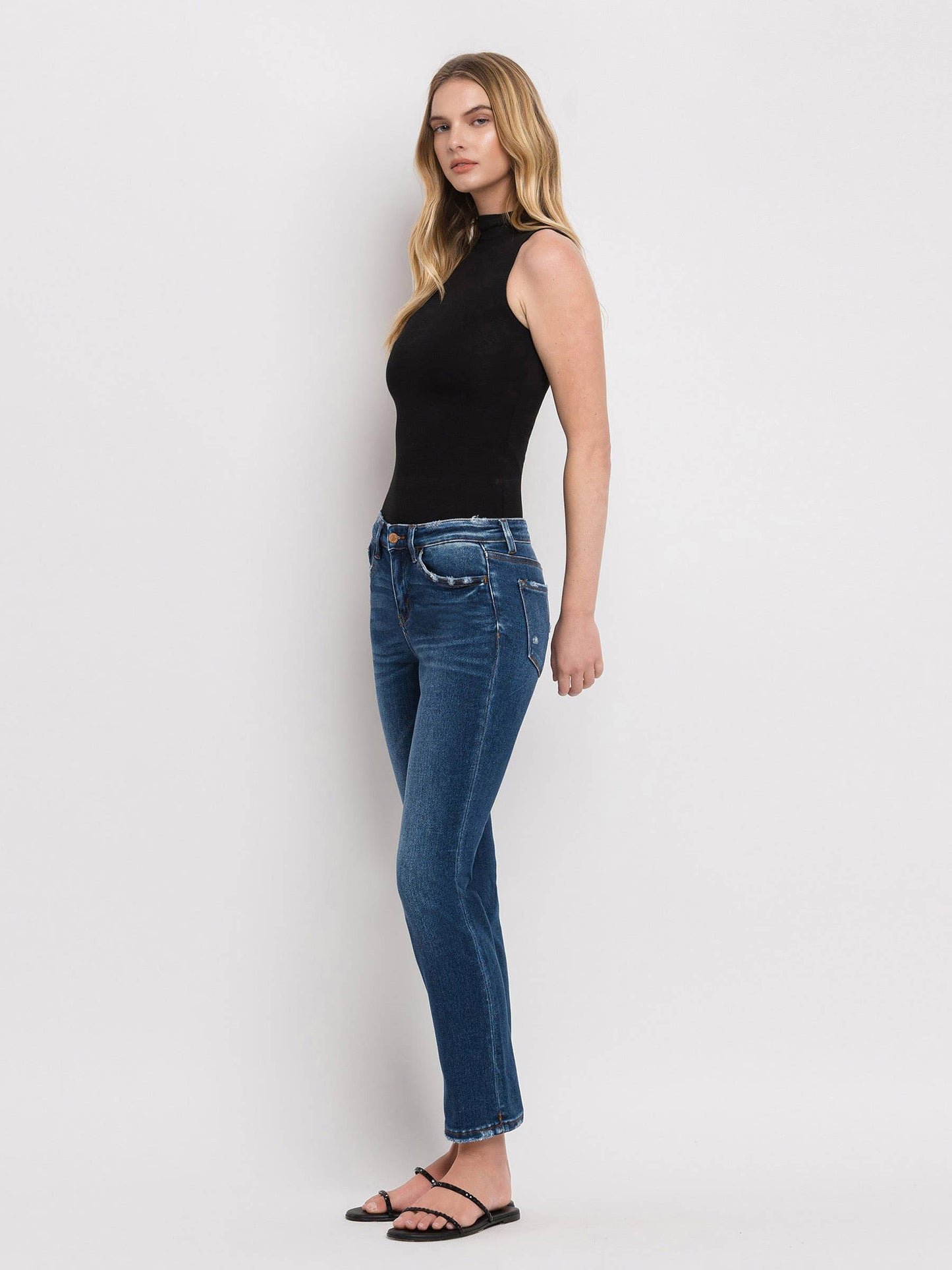 MID RISE ANKLE SLIM STRAIGHT