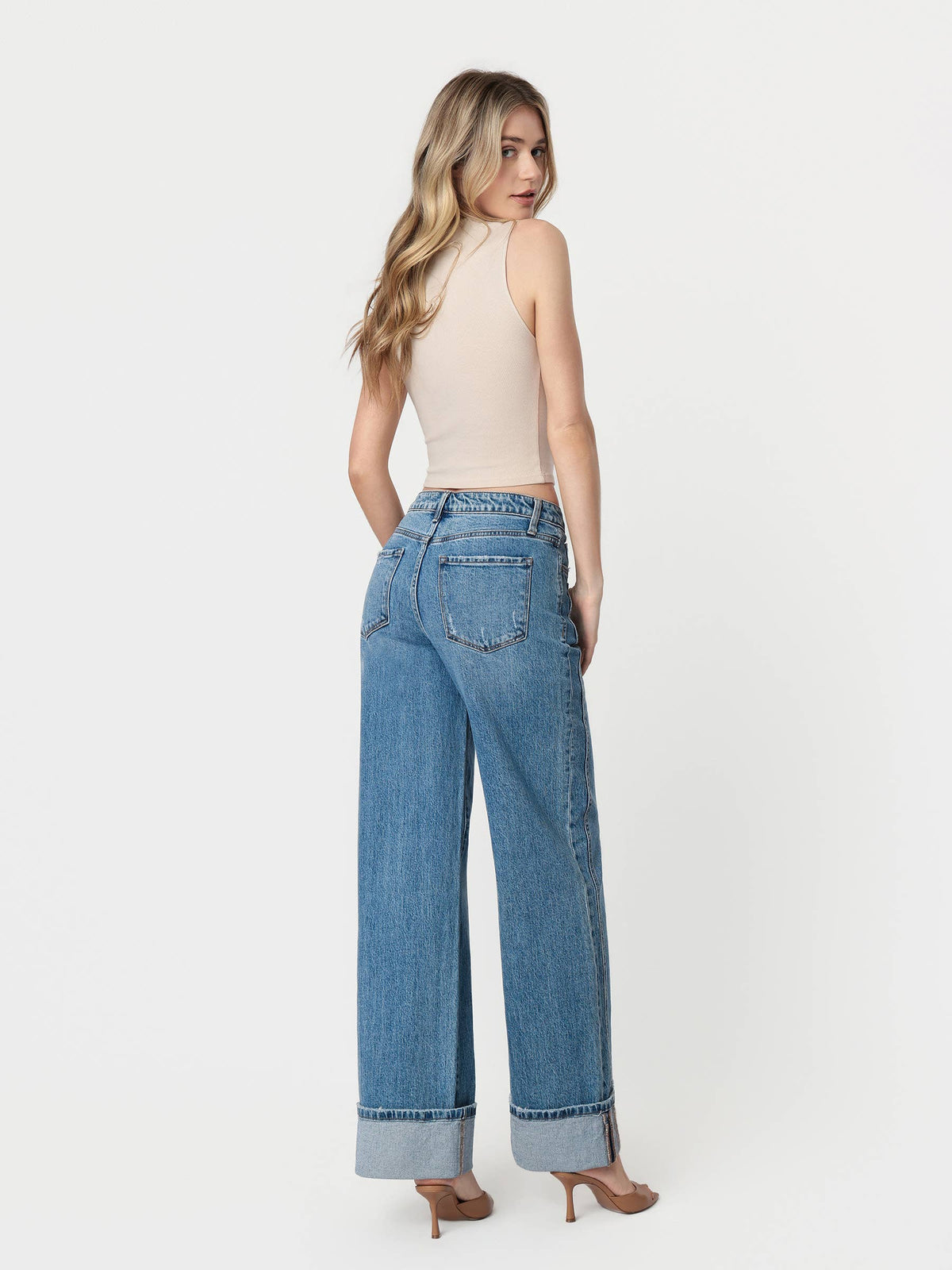 PANEL DETAIL HIGH RISE CUFFED JEANS