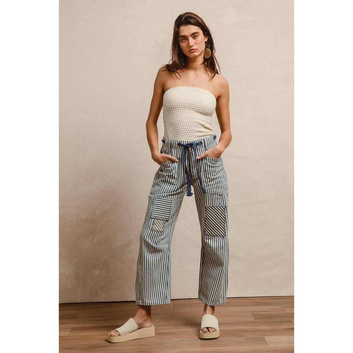 STRIPED TWILL BARREL PANTS/Navy