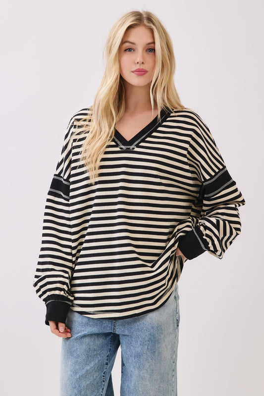 Striped V-Neck/Black&Cream